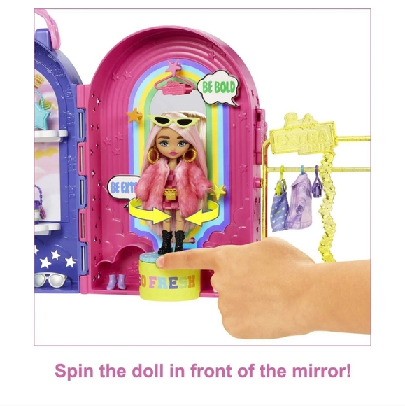 Barbie Extra Minis Doll & Fashion Playset - Picture 11 of 12